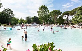 hu Altomincio Village