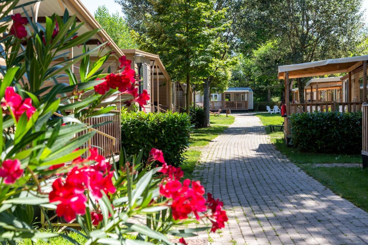 hu Altomincio Village Valeggio sul Mincio Esterno foto