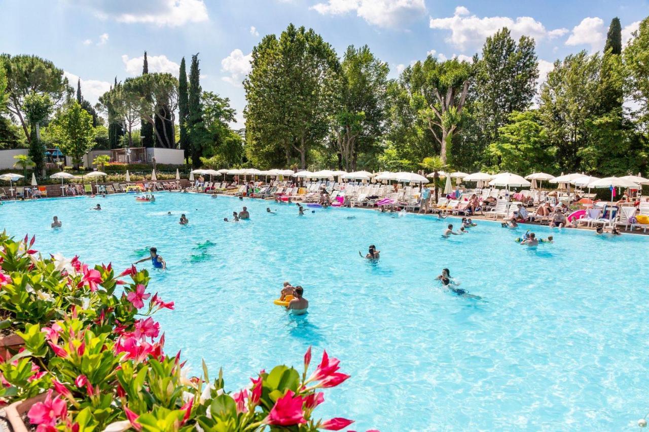 hu Altomincio Village Valeggio sul Mincio Esterno foto